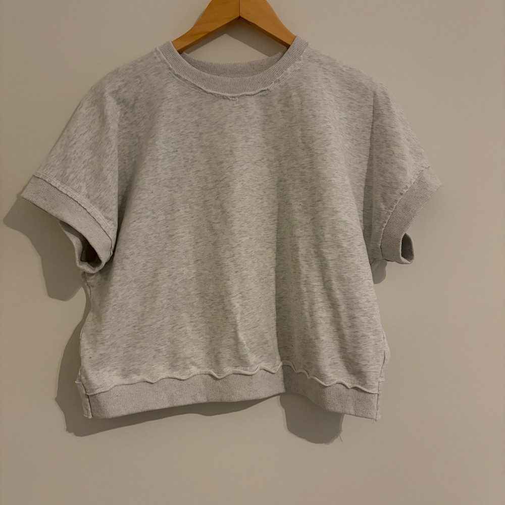 The Greii Heather Gray Short Sleeve Crossover Open Back Sweatshirt Size L M1484A